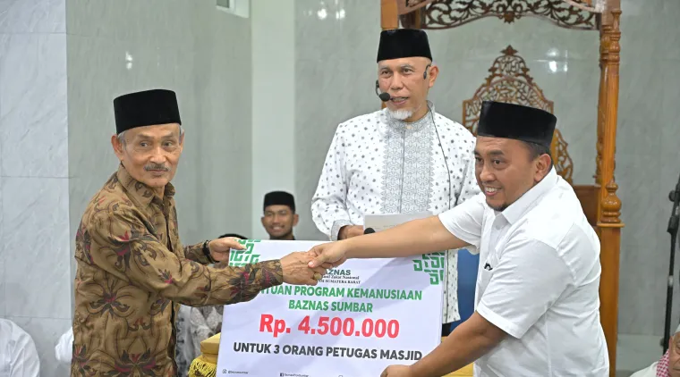 Safari Ramadhan di Bukittinggi, Gubernur Mahyeldi Ajak Masyarakat Jaga Generasi Muda dari Pengaruh Negatif