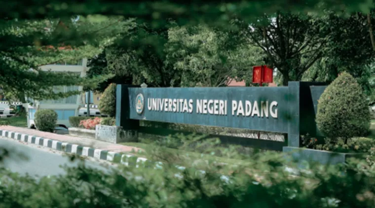 UNP Raih Predikat Kampus Terbaik di Sumatera dalam Penelitian Sosiologi Tahun 2025