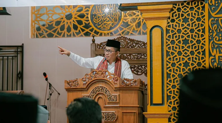 Wakil Ketua DPRD Sumbar Evi Yandri Rajo Budiman Gelar Safari Ramadan di Masjid M. Nur