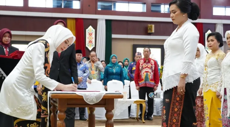 Warnita Heriyus Resmi Dilantik sebagai Ketua Dekranasda Murung Raya 2025-2030