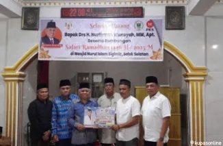 Anggota DPRD Sumbar H. Nurfirman Wansyah Safari Ramadhan di Masjid Nurul Islam Sigintir