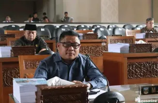 DPRD Kabupaten Dharmasraya Gelar Paripurna Dalam Rangka Penyampaian Nota Penjelasan Bupati Terkait LKPJ