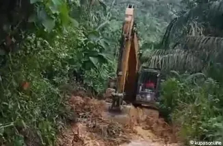 PT BRM Responsif Bantu Masyarakat Terdampak Banjir dan Longsor di Dharmasraya