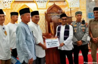 Wakil Bupati Pessel Risnaldi Ibrahim Hadiri Safari Ramadhan Di Masjid Raya Nurul Ulum