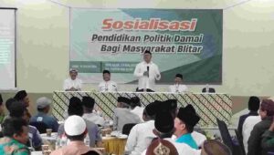 Foto Pendidikan Politik Terus di Sosialisasikan Kepada Masyarakat Blitar Agar Tercipta Pemilu Damai