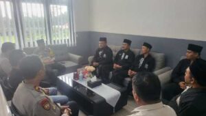 Foto Kenalkan Pengurus Baru PSHT Cabang Kab Blitar Gandeng Polres Jaga Kondusifitas, Siap Berlaga di Kancah Pencak Silat