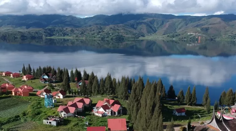 Danau atas dan Danau Bawah menjadi salah satu destinasi terindah yang ada di Sumatera Barat.