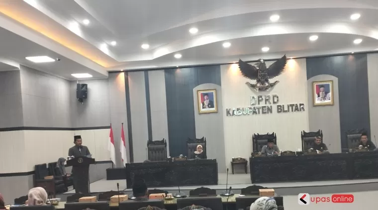 Fraksi PAN DPRD Kab Blitar sampaikan Pandangan Umum