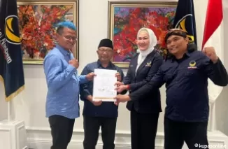 Pasangan calon Bupati dan Wakil Bupati Blitar H. Rijanto-Beky Terima rekomendasi dari Partai NasDem