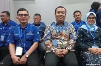 Ketua DPC Demokrat Kab Blitar Bersama Rini Syarifah dan Abdul Goni