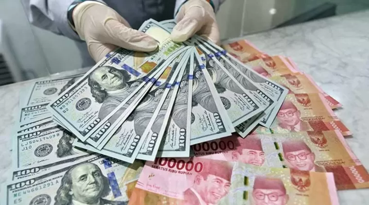 Nilai Tukar Rupiah Menguat, Dolar AS Tersentuh Rp15.352 pada 17 September 2024