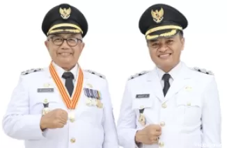 Bupati dan Wakil Bupati Blitar Drs. H. Rijanto MM dan H. Beky Hardiansyah