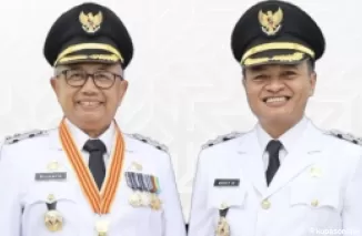 Bupati dan Wakil Bupati Blitar Drs. H. Rijanto dan Beky Hardiansyah