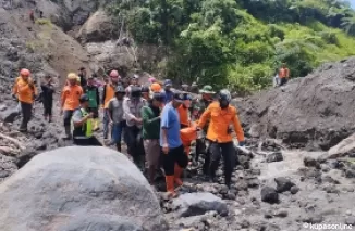 Proses evakuasi korban longsor Kali Putih di hari kedua, temukan korban terakhir