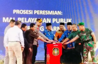 Ketua DPRD bersama Walikota dan Forkopimda peresmian MPP Kota Blitar