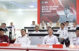 Wali Kota Blitar, H. Syauqul Muhibbin, S.H.I. (Mas Ibbin) dan Wakil Wali Kota Blitar, Elim Tyu Samba, dalam peluncuran Indikator Indeks Pencegahan Korupsi Daerah (IPKD) Monitoring Center of Prevention (MCP) 2025