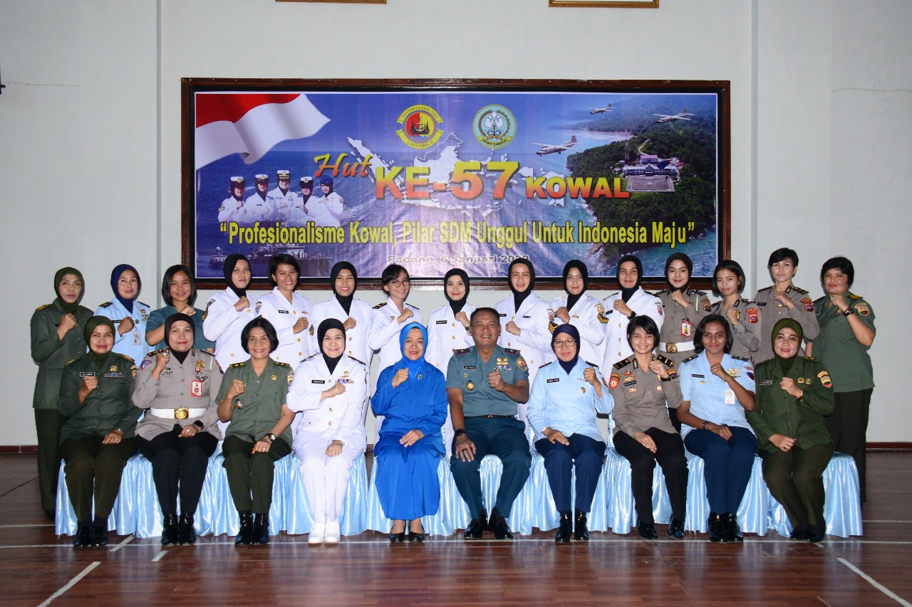 Korps Wanita Angkatan Laut Lantamal II Padang Peringati HUT Ke 57