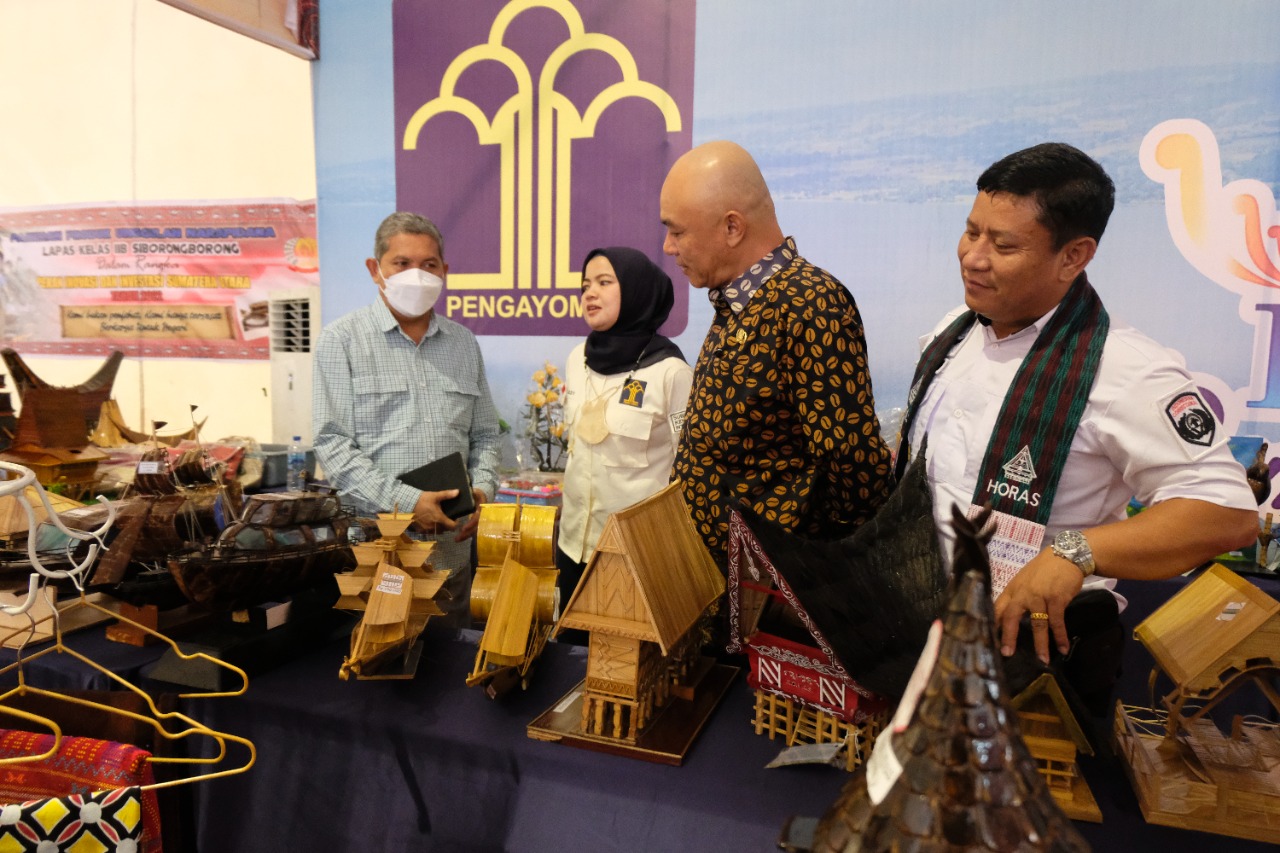 Kanwil Kemenkumham Sumut Buka Pameran Layanan KI, AHU, dan Produk Unggulan PAS pada Pekan Inovasi dan Investasi Sumut 2022