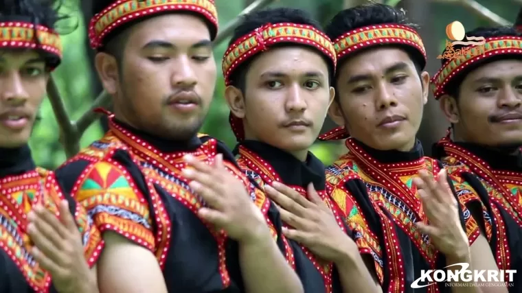 Mengungkap Keindahan dan Makna Tari Saman Aceh, Fenomena Warisan Budaya yang Menarik. (Foto : Dok. Istimewa)