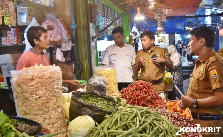 Pemko Pariaman Survei Pasar Menyikapi Kenaikan Harga Bahan Pokok menjelang Ramadhan