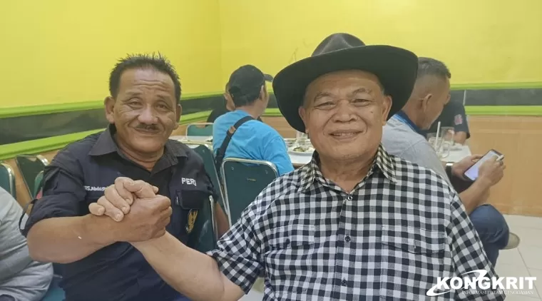 Wartawan Kongkrit.com, Abdul Rahim bersama Mantan Anggota DPD RI Periode 2014 -2019, Herman Darnel Ibrahim.