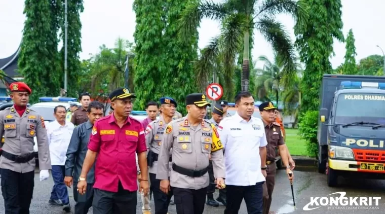 Persiapan Maksimal, Ketua DPRD Dharmasraya Hadiri Apel Gelar Pasukan Polri untuk Pemilu 2024