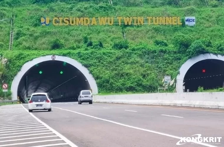 Terowongan Kembar di ruas Jalan Tol Cileunyi - Sumedang - Dawuan