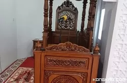 BAZNAS Kota Solok Sumbangkan Mimbar untuk Masjid Besar Syura Pandan
