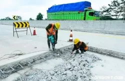 Pemeliharaan Korektif kategori pemeliharaan rutin secara reaktif sepanjang umur rencana