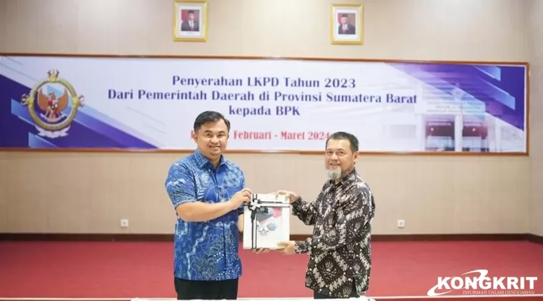 Pemkab Dharmasraya Sampaikan Laporan Keuangan Tahun 2023 kepada BPK Sumatera Barat