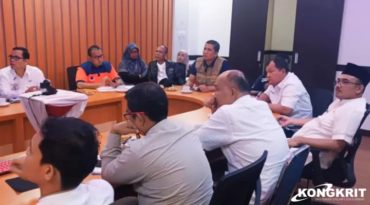 Usai Tinjau Lokasi Bencana, Sekda Rudy Pimpin Rapat Koordinasi bersama BPBD Padang Pariaman