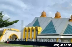 Sambut Ramadhan 1445 H, Pemkab Dharmasraya Adakan Takjil Gratis di Masjid Agung Islamic Center (Foto: Dok.istimewa)