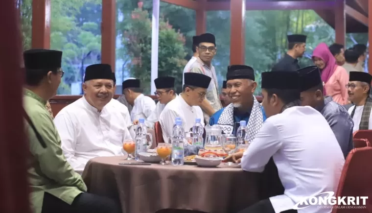 Gubernur Sumbar Bersama Wali Kota Solok Semarakkan Buka Puasa Bersama dan Safari Ramadhan