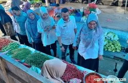 Inspeksi Pasar Nagari di Kabupaten Padang Pariaman, Stok Aman, Harga Relatif Stabil