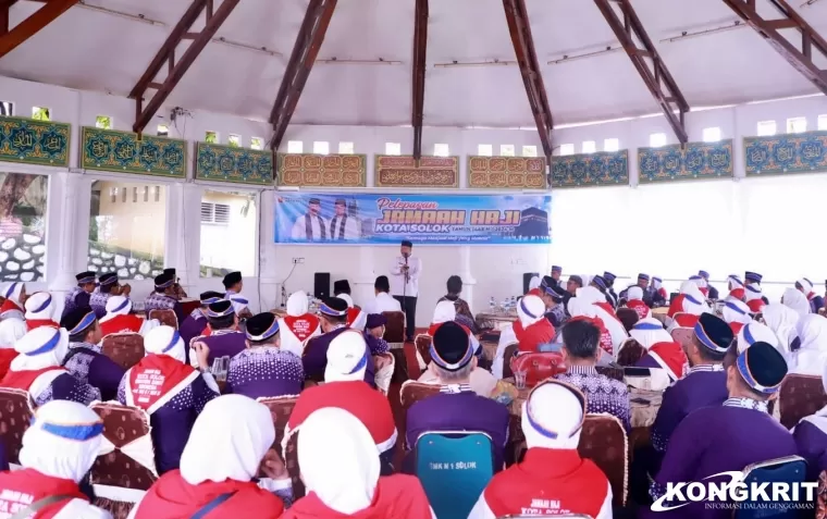 Wali Kota Solok Lepas Keberangkatan 136 Calon Jemaah Haji Tahun 2024