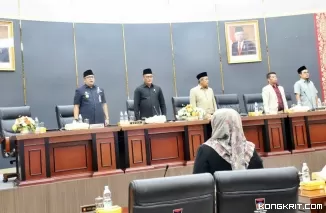 DPRD Kota Padang Sahkan Dua Ranperda Pemko Padang untuk Dijadikan Perda