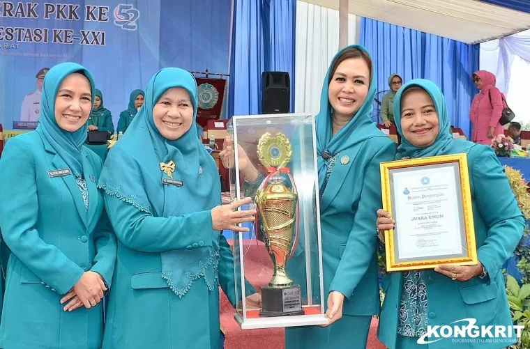 Kota Padang Raih Juara Umum Lomba Gerakan PKK Tingkat Provinsi Sumbar 2024