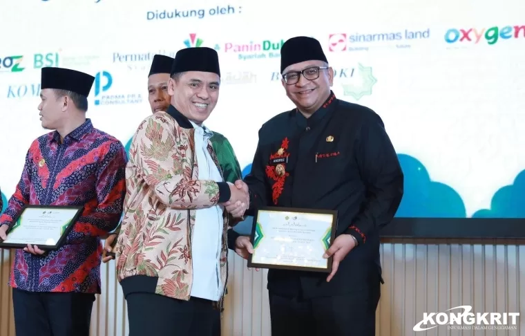 Kota Padang Terima Penghargaan Sebagai Kota Wakaf 2024 Jelang Ulang Tahun ke-355