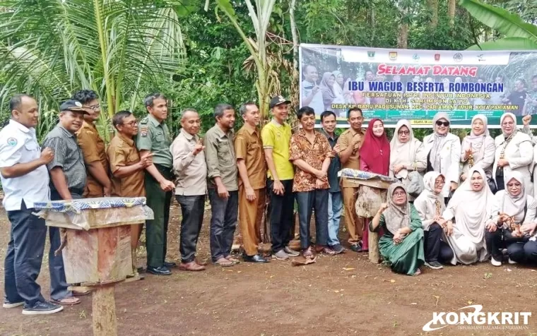 Kunjungan Persatuan Istri Insinyur Indonesia ke Budidaya Madu Galo-galo dan Pinang Wangi di Pariaman