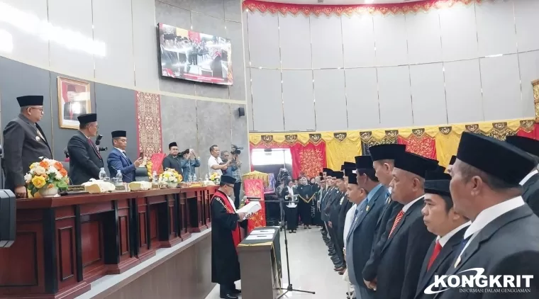 45 Anggota DPRD Kota Padang Periode 2024-2029 Resmi Dilantik Hari ini, Muharlion Jabat Ketua Sementara