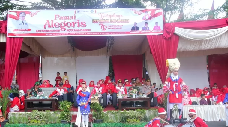 Peringati HUT RI ke-79, Pemerintah Kota Payakumbuh Gelar Pawai Alegoris