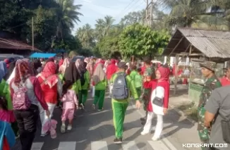 Babinsa Koramil 04 Sicincin Kawal Gerak Jalan Jantung Sehat dalam Rangka HUT RI ke-79