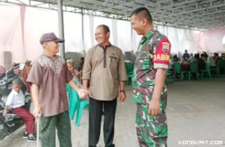 Melalui Kegiatan Komsos, Babinsa Ciptakan Interaksi yang Baik dengan Masyarakat Desa Palak Aneh Pariaman