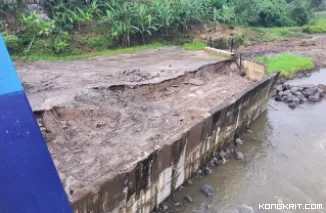 Pengaman ABT Jembatan Lubuak Napa mulai rengkah dan terancam ambruk