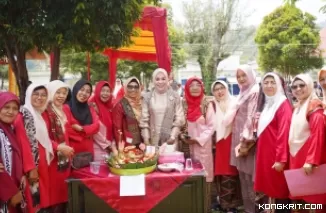 Tutup Rangkaian Perayaan HUT RI di Kabupaten Solok, Emiko Epyardi Asda Resmi Buka Lomba Bundo Kanduang