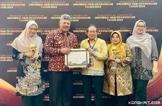 Wali Kota Solok Terima Penghargaan UHC 2024 dari Wakil Presiden RI