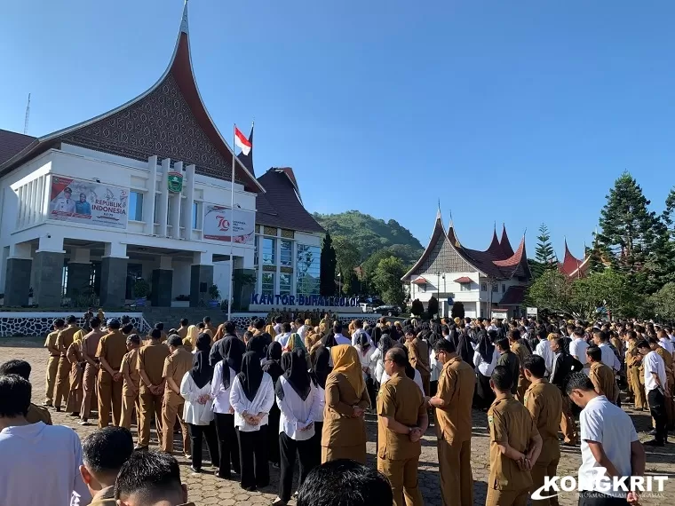 ASN Kabupaten Solok Gelar Apel Pagi di Lapangan Kantor Bupati, Fokus pada Disiplin dan Netralitas di Tengah Pilkada (Foto: Dok.Istimewa)