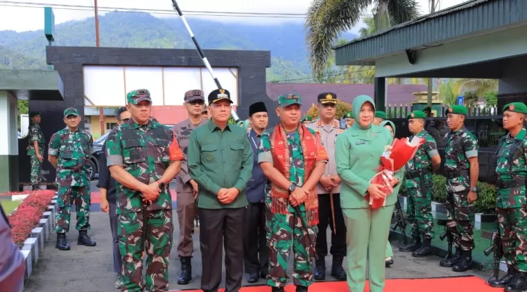 Danrem 032/Wbr Brigjend TNI Wahyu Eko Purnomo, S.IP kunjungi Makodim Pasaman