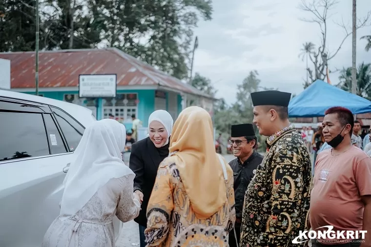 Gairahkan Olahraga Volly, Ketua TP-PKK Kabupaten Solok ResmikanTurnamen Volly Koto Sani Cup I 2024 (Foto: Dok.Istimewa)