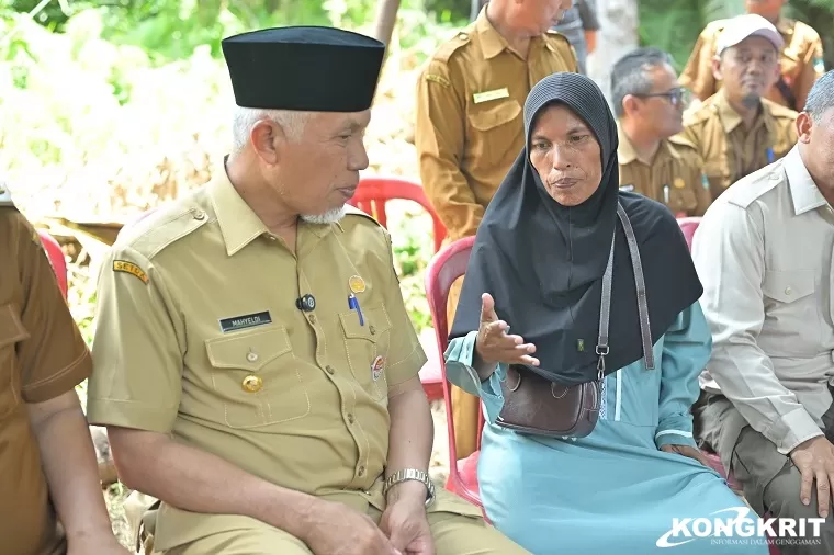 Gubernur Sumbar Salurkan Bantuan Rp42 Juta dan Komitmen Fasilitasi Pendidikan bagi Dua Adik Nia (Foto: Dok.Istimewa)